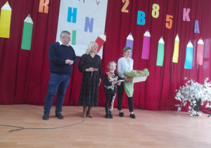 W trakcie wizyty przedszkolaków rozstrzygnięto konkurs plastyczny dla przedszkolaków - "Ulice mojego miasta" i wręczono laureatom nagrody.