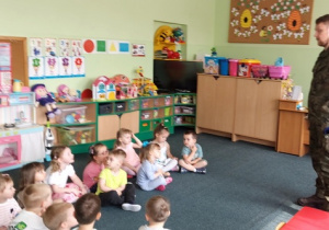 Pan Daniel opowiada o swojej pracy.