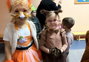 Natalia i Maja w swoich przebraniach.